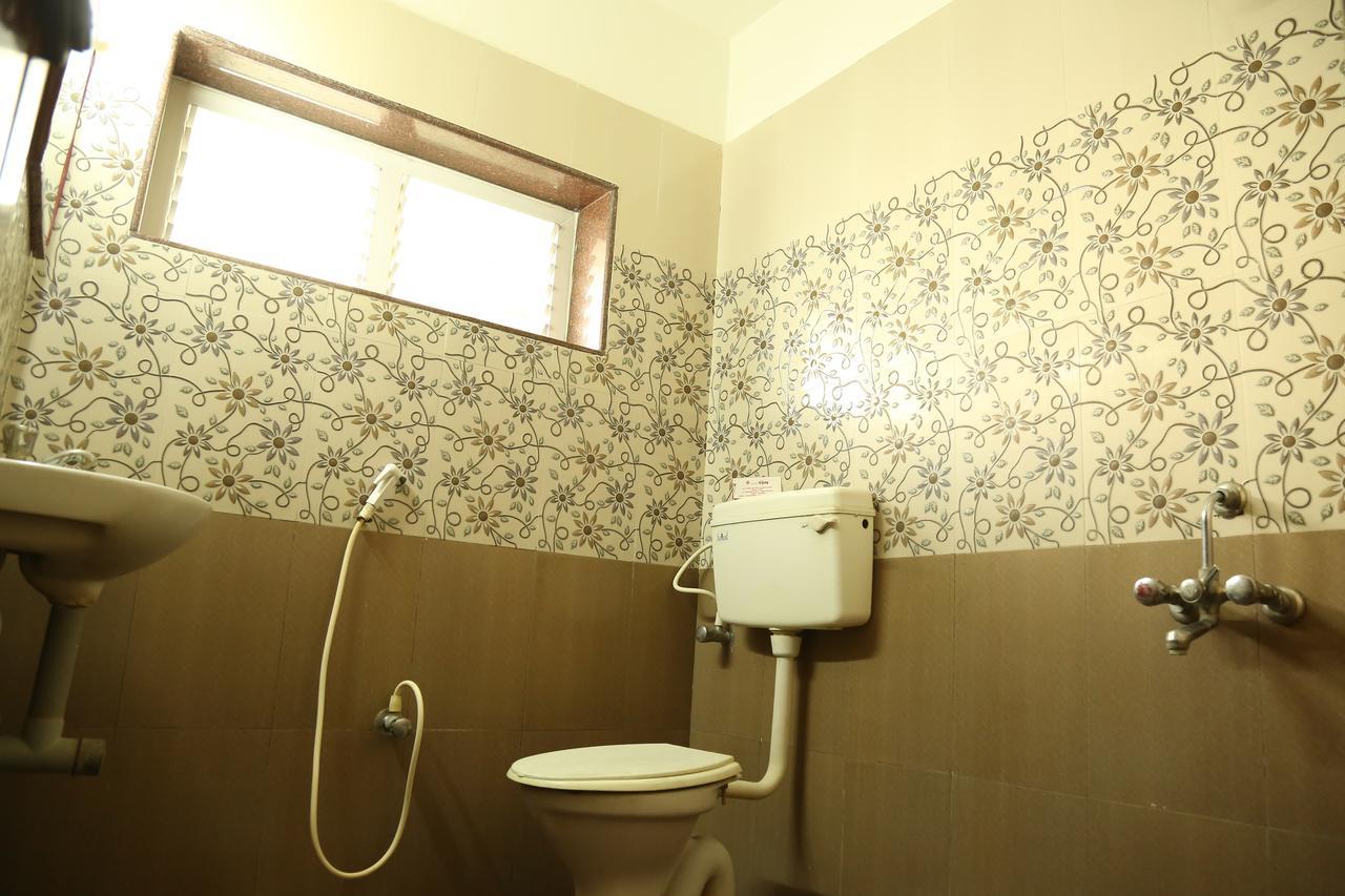 Hotel Vijay Pollachi Luaran gambar